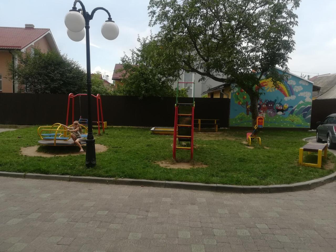 Zlata De Luxe Apartment Ivano-Frankivsk Exterior foto